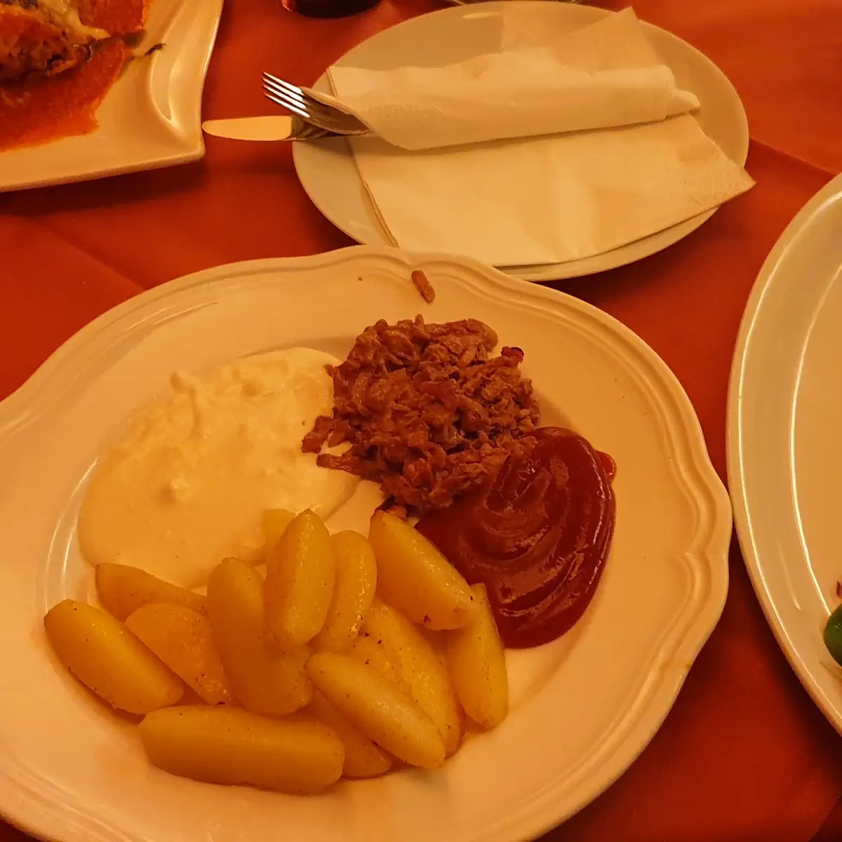 Spaeribs Und Lasagne