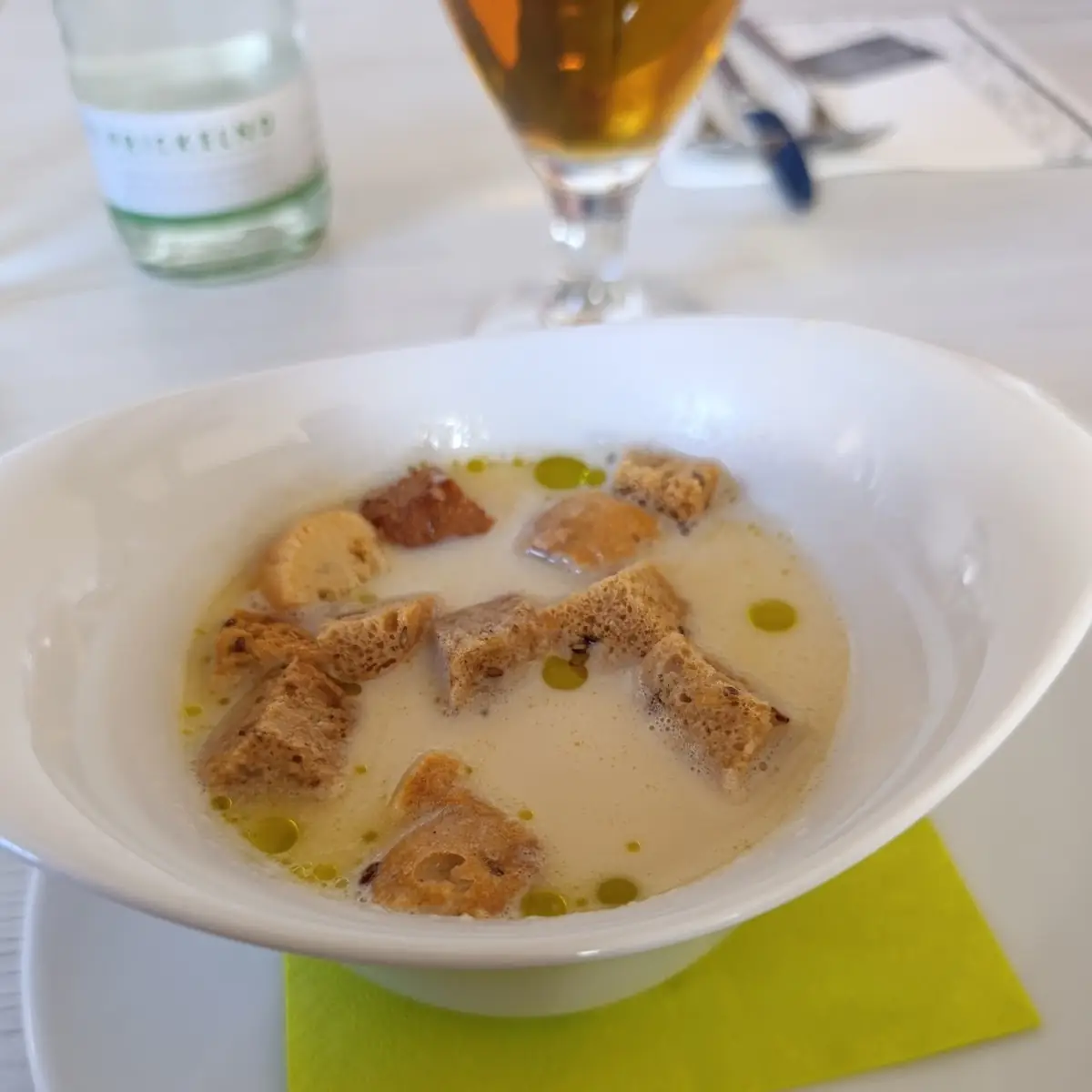 Knoblauchcremesuppe