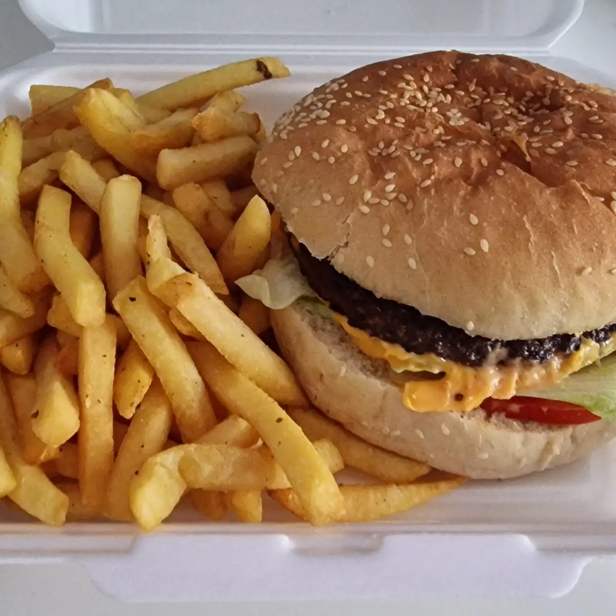 Cheeseburger, Rossini Restaurant