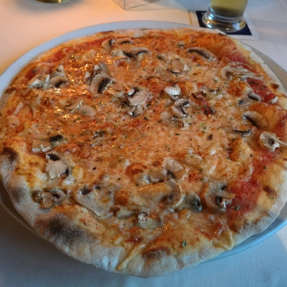 Pizza Funghi, Rossini Restaurant