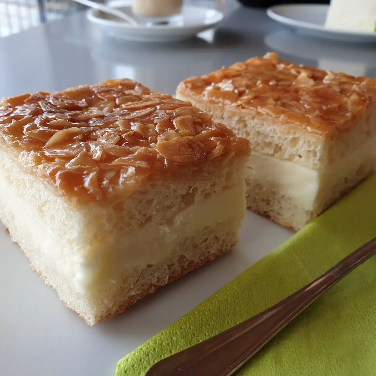 Bienenstich