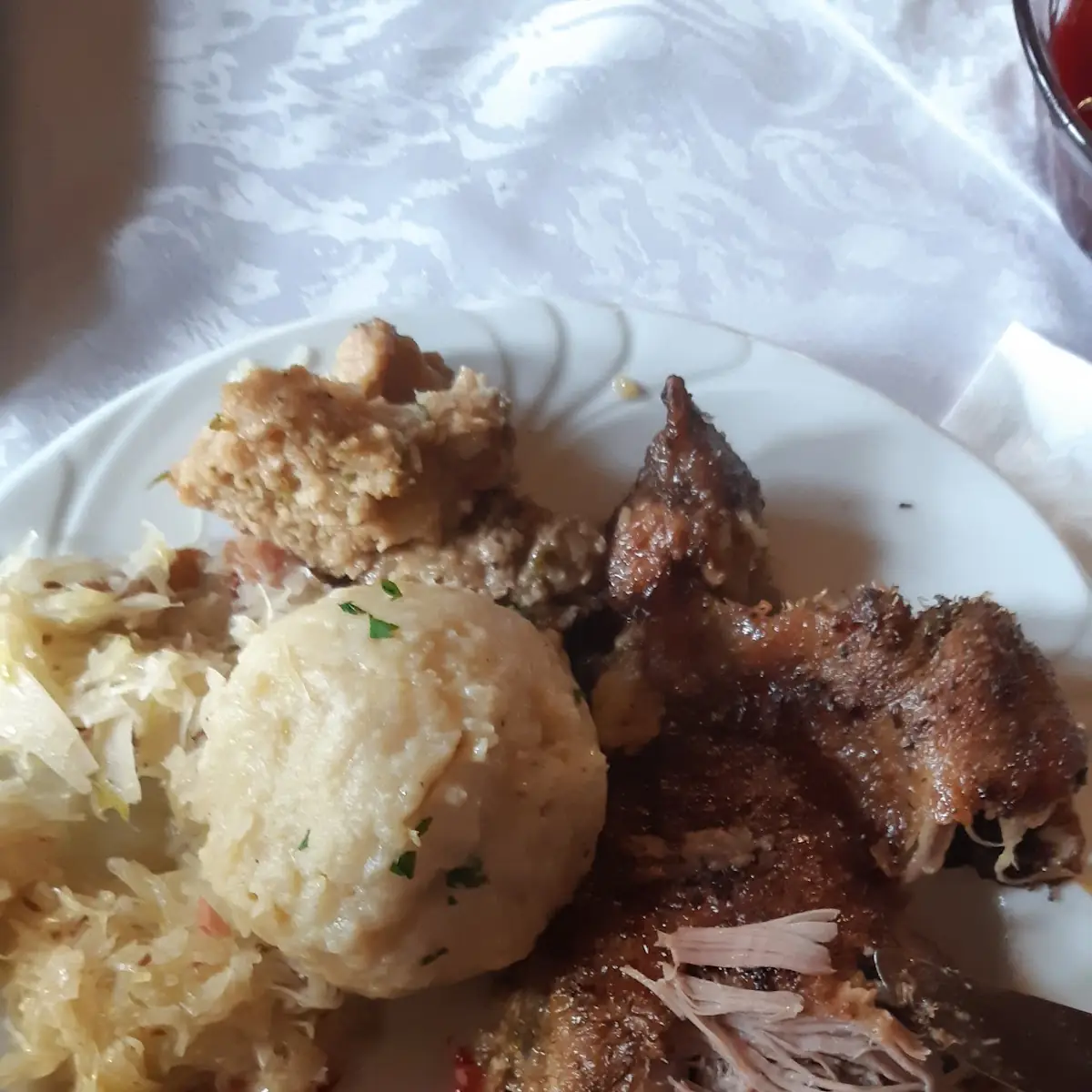 Gansl Mit Beilagen