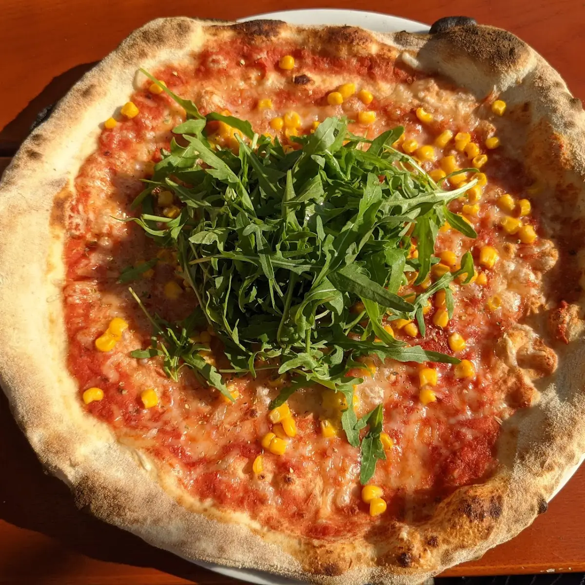 Pizza Vegana Mit Mais Und Rucola
