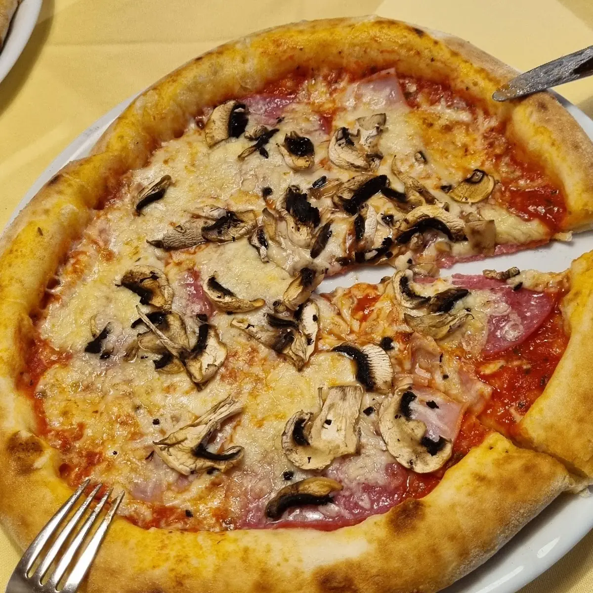 Prosciuto E Fungi