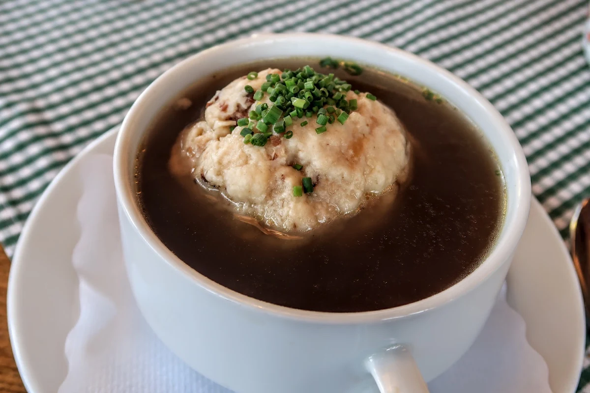Knödelsuppe