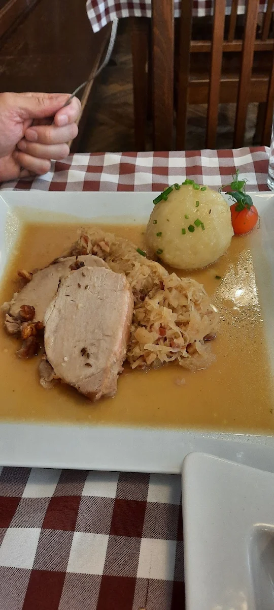 Schweinsbraten Im Saft