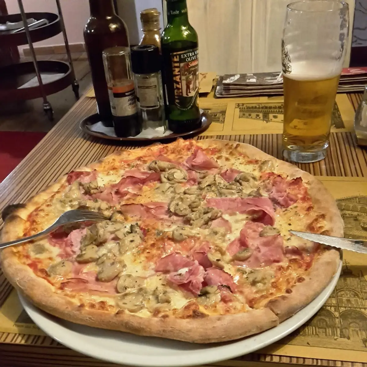 Pizzeria
