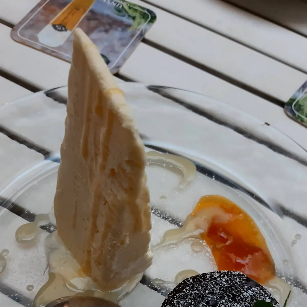 Schokoküchlein Mit Pfirsichsorbet