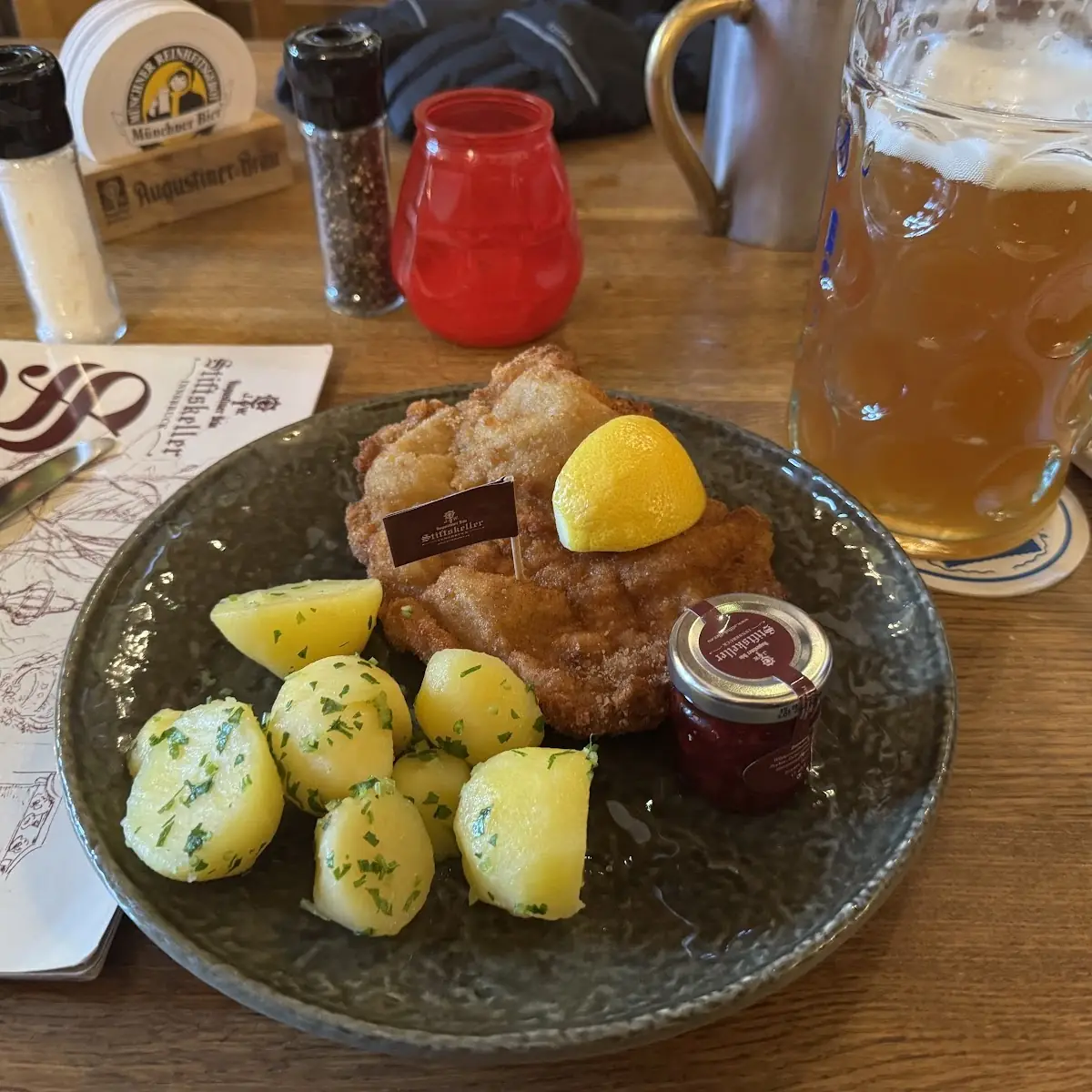 Schnitzel Mit Spätzle