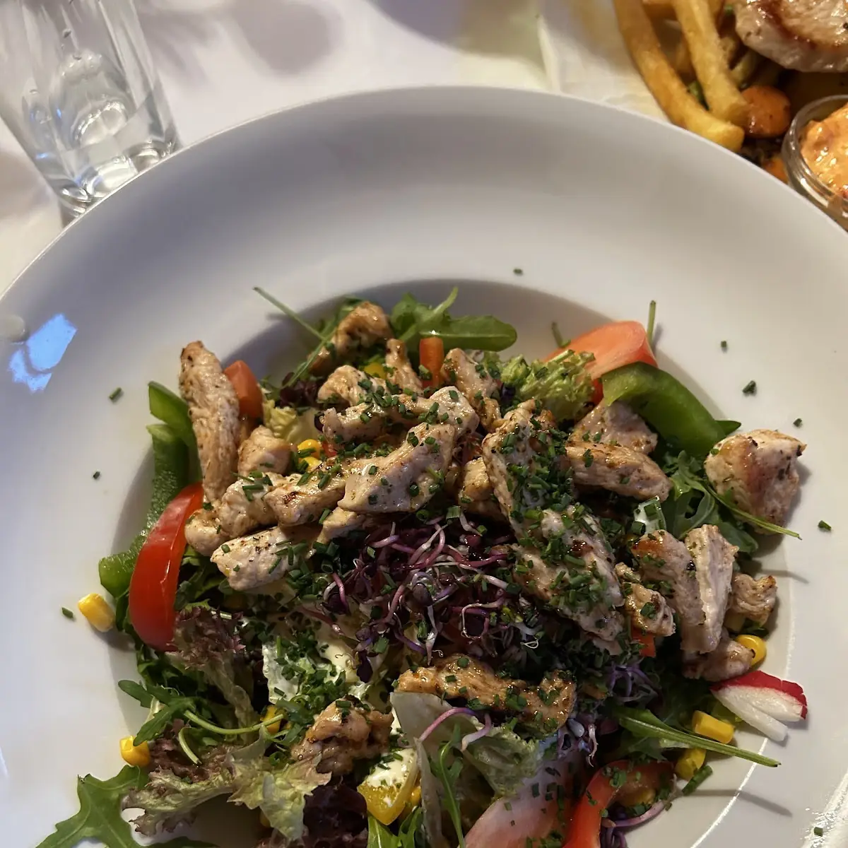 Vital Salat Mit Hähnchen