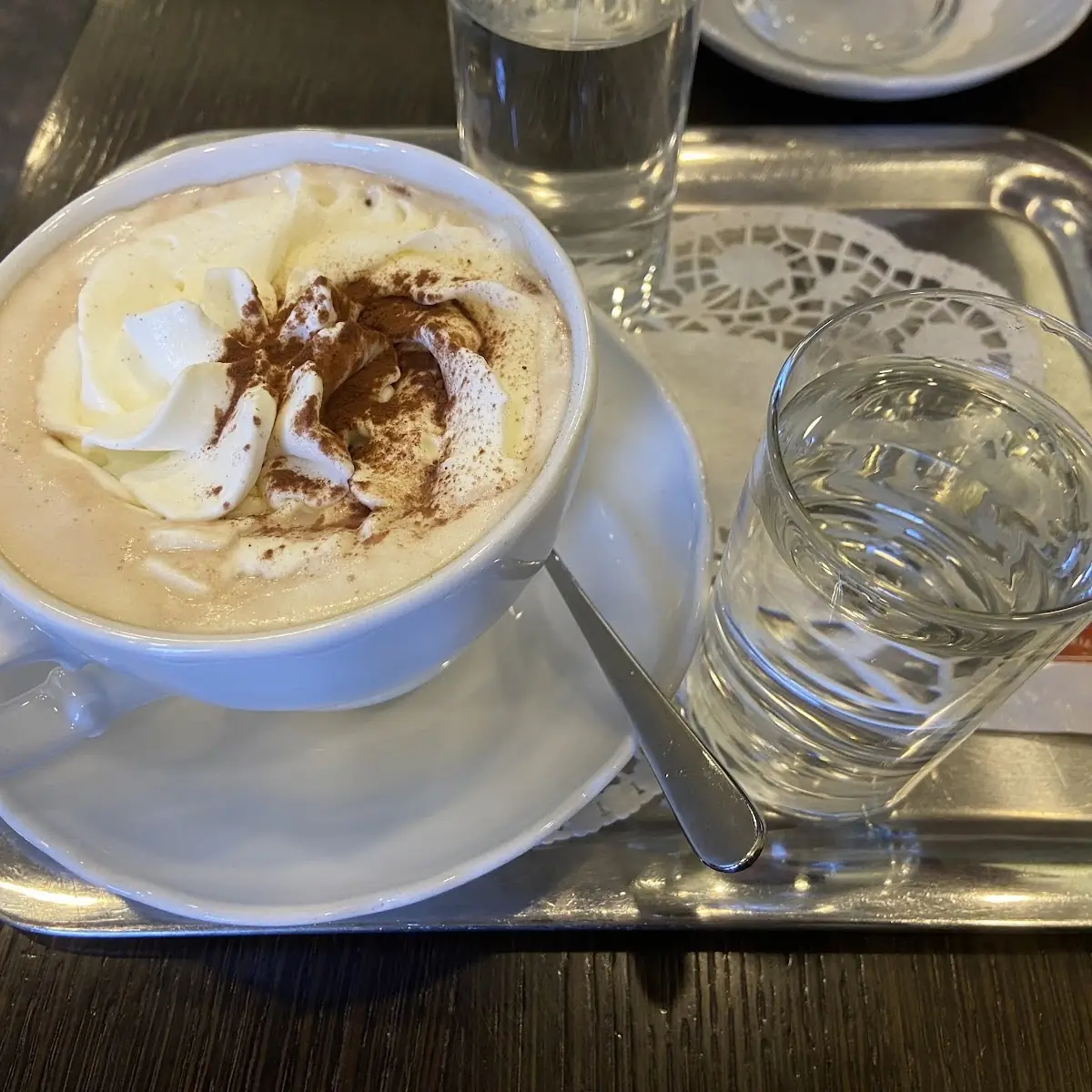Heiße Schokolade Mit Schlag