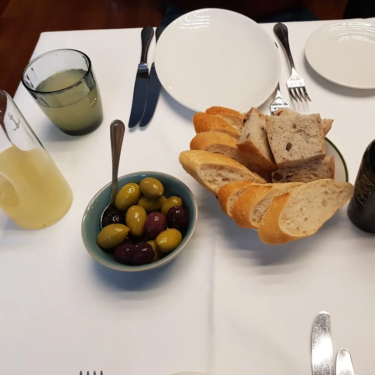 Oliven Und Brot