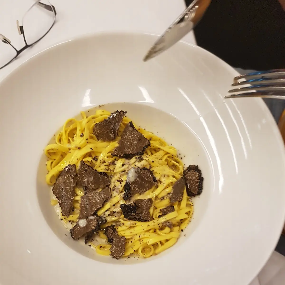 Tagliatelle Mit Weißen Trüffel