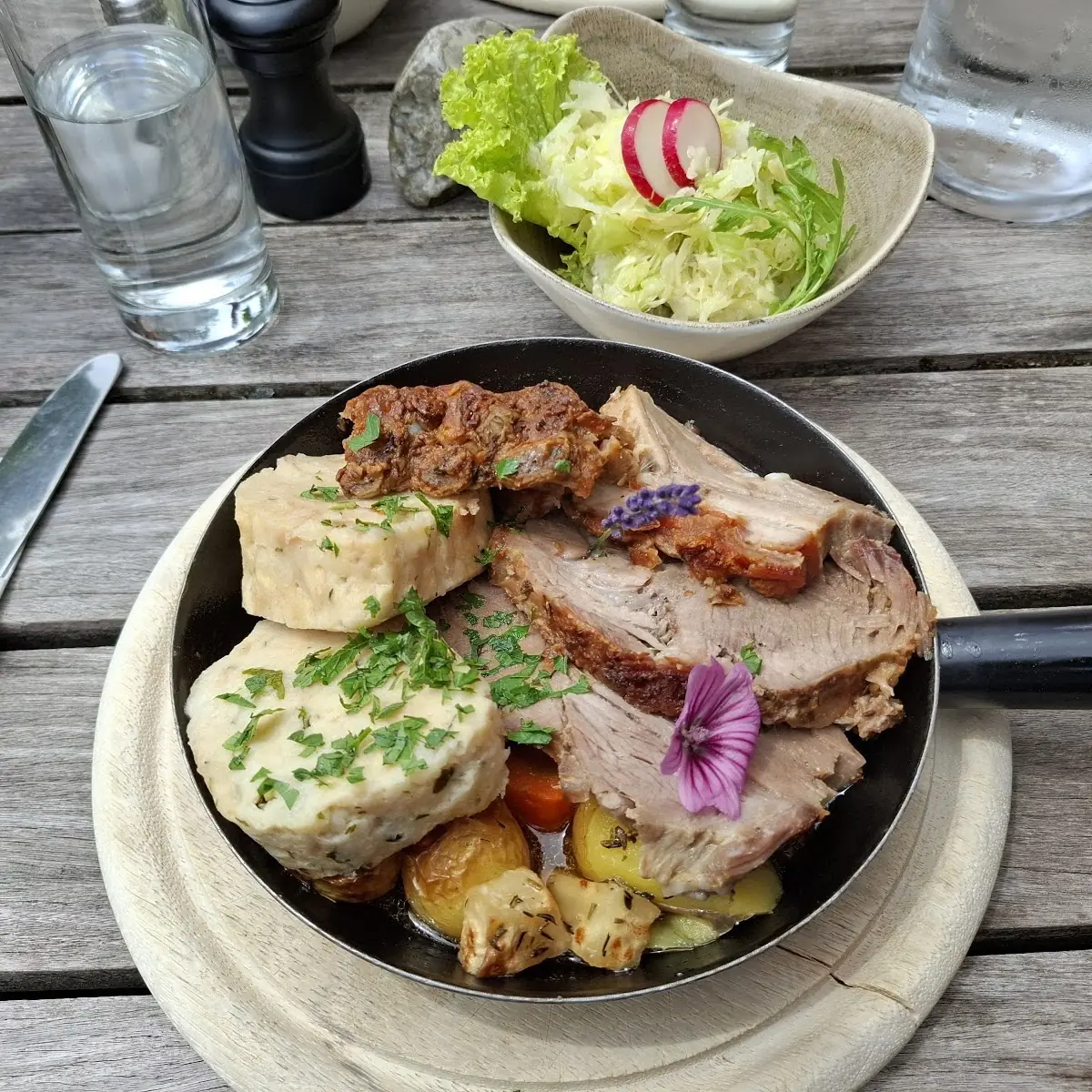 Des Is A Schweinsbraten