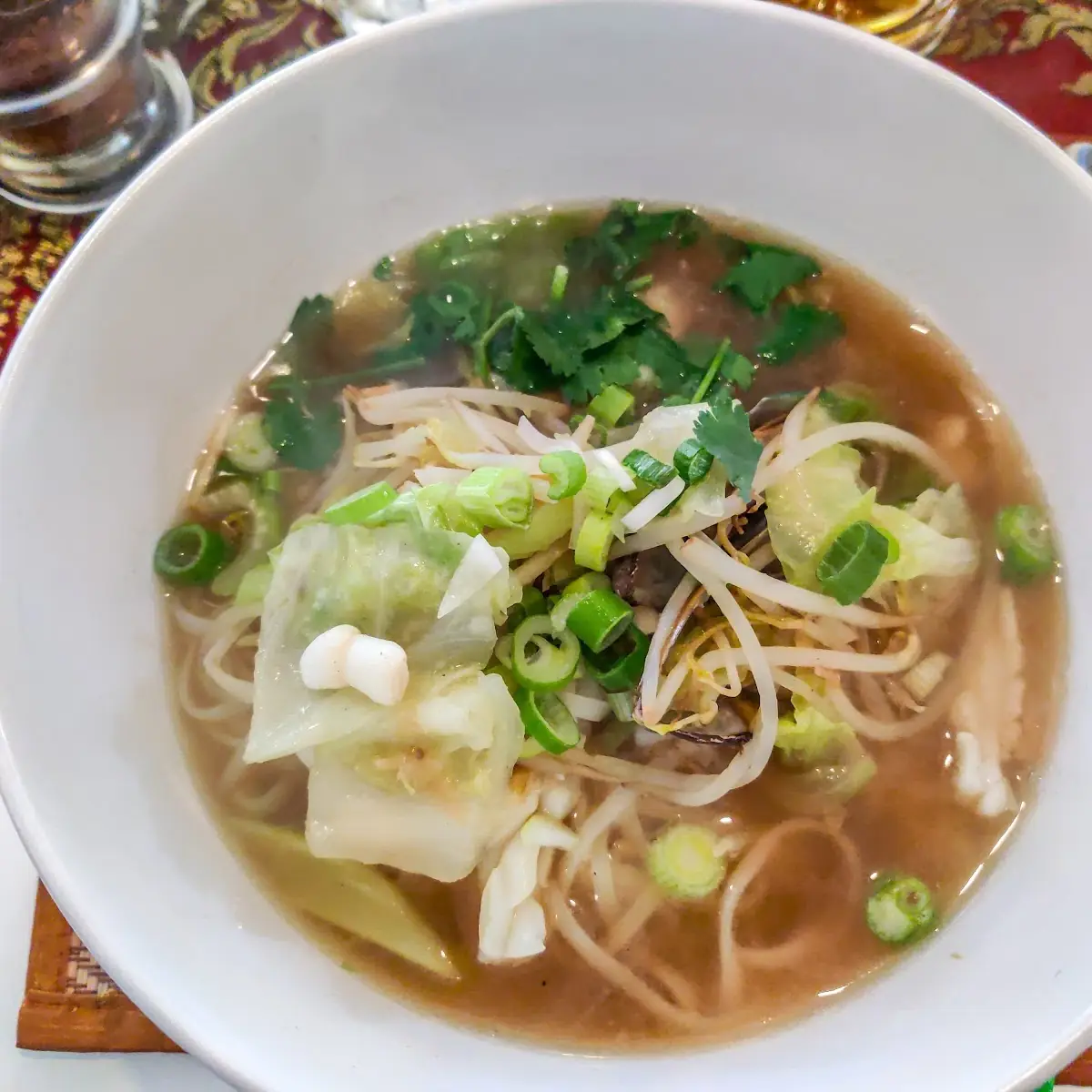 Reisnudelsuppe Mit Meeresfrüchten Pad Guatiao Bed