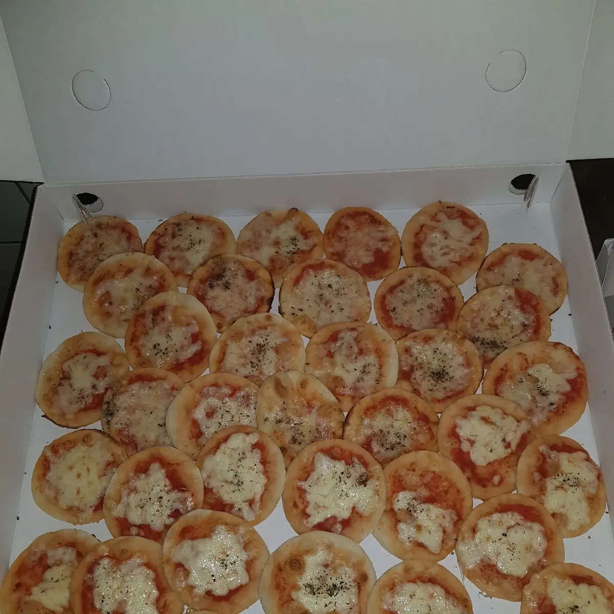 Minii Kinde Pizza