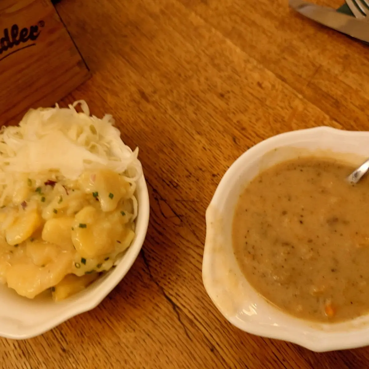 Salat U Kartoffelsuppe