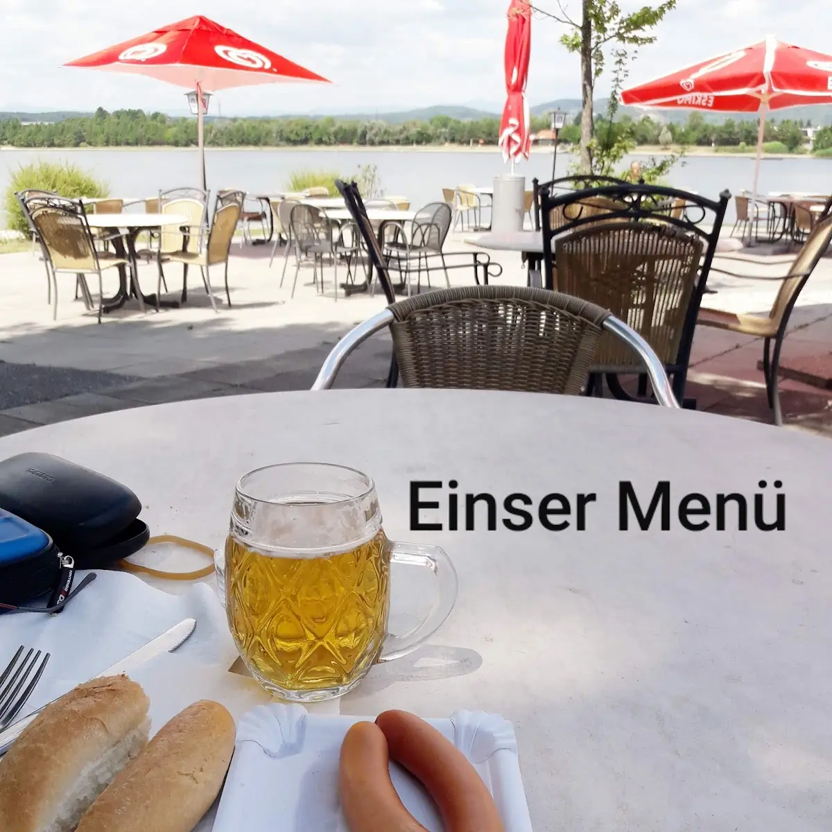 Frankfurter Senf Semmel Und Bier