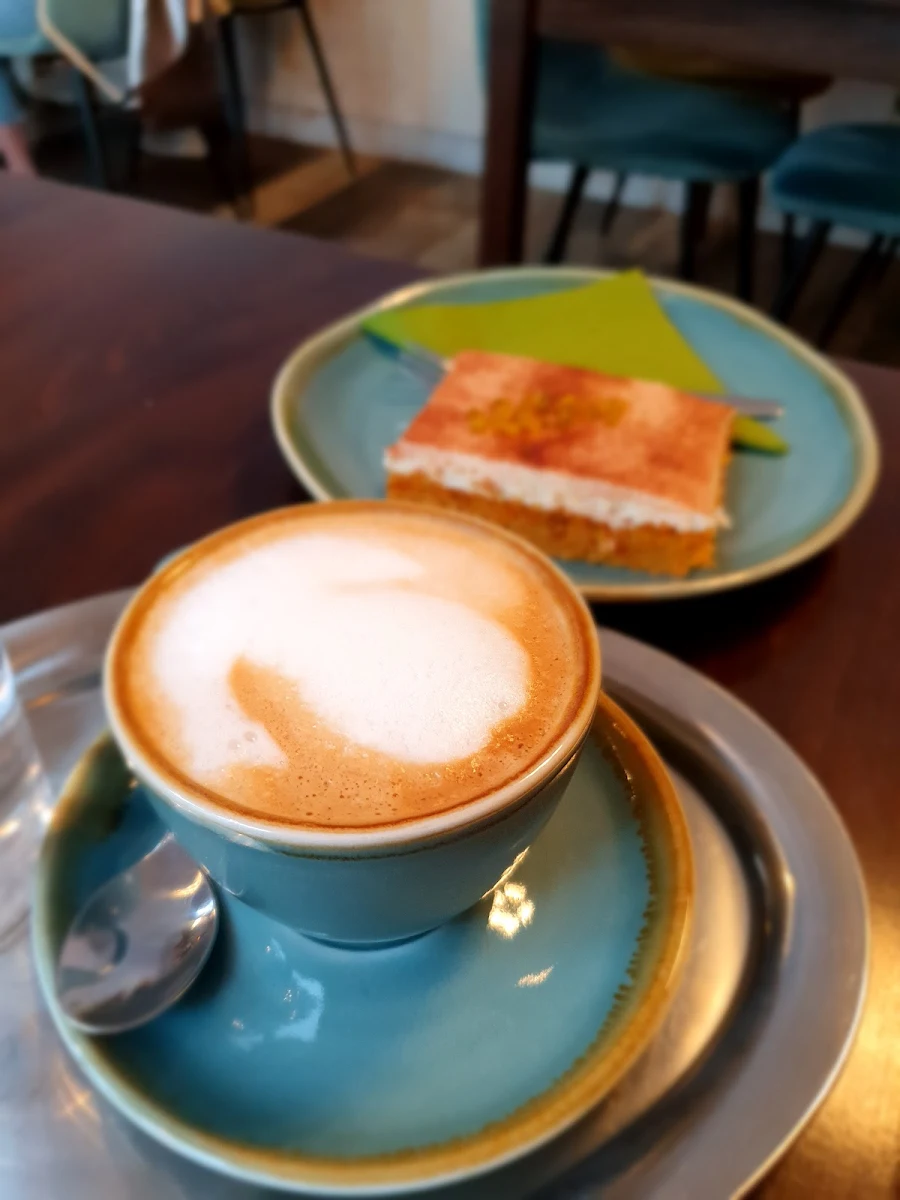 Capucino Carrot Cake