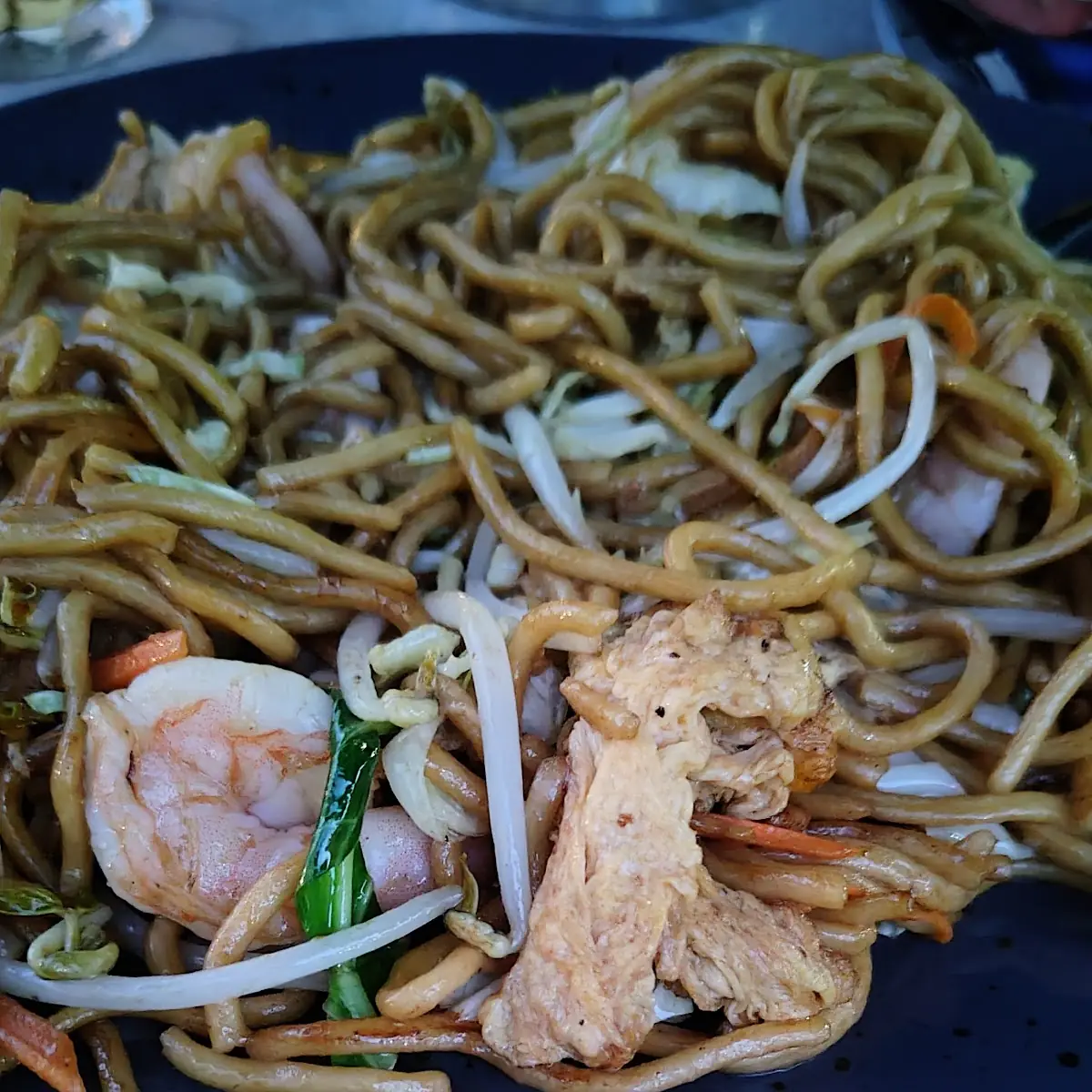 Gebratene Nudeln Mit Garnelen