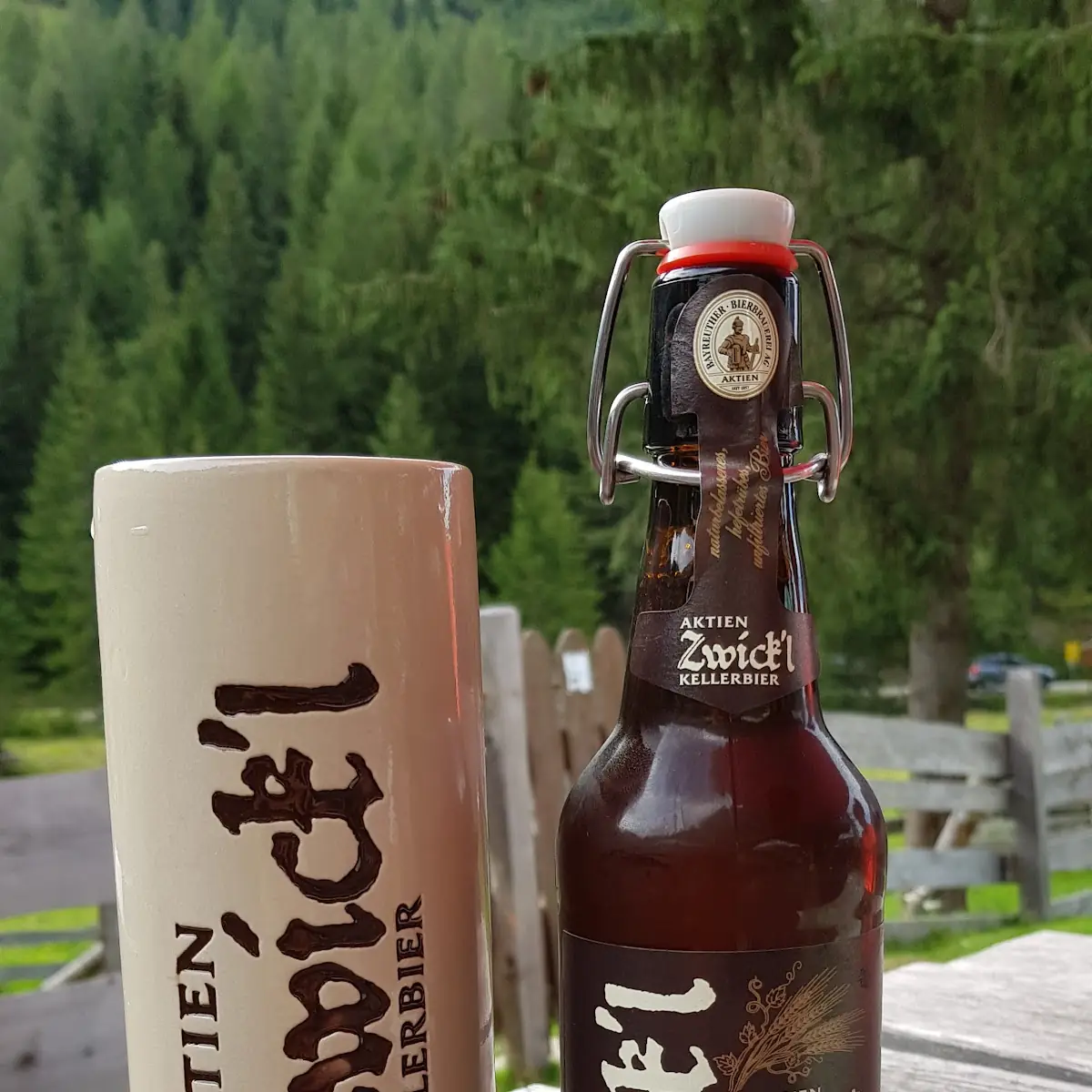 Aktien Zwickel Kellerbier