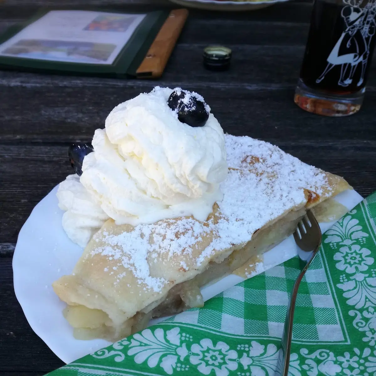 Strudel Di Mele Con Panna