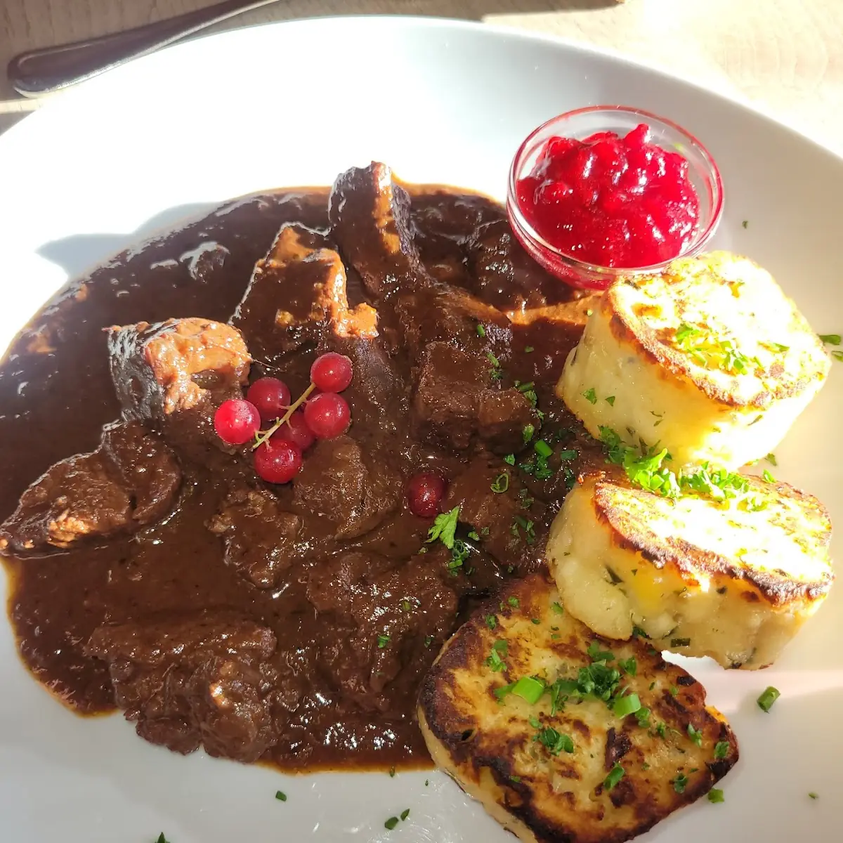 Hirschgulasch