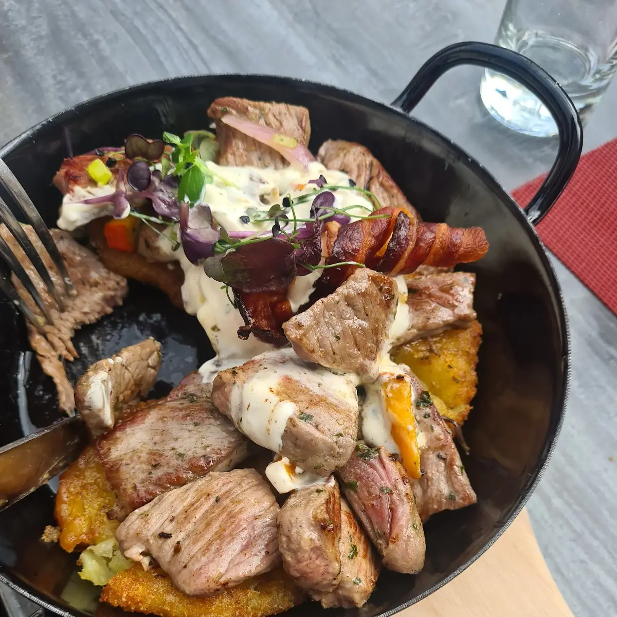 Rinderfetzen Mit Rösti