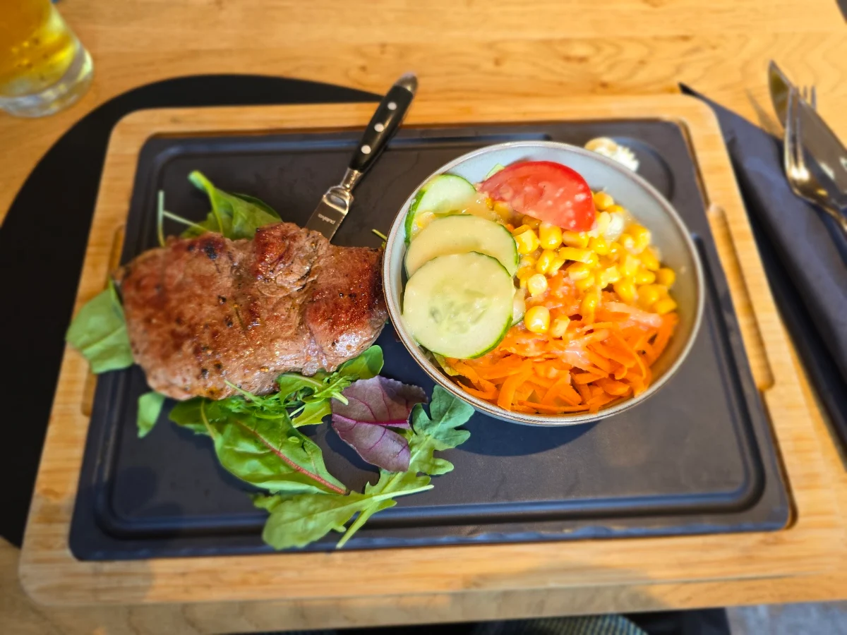 Steak Und Salat