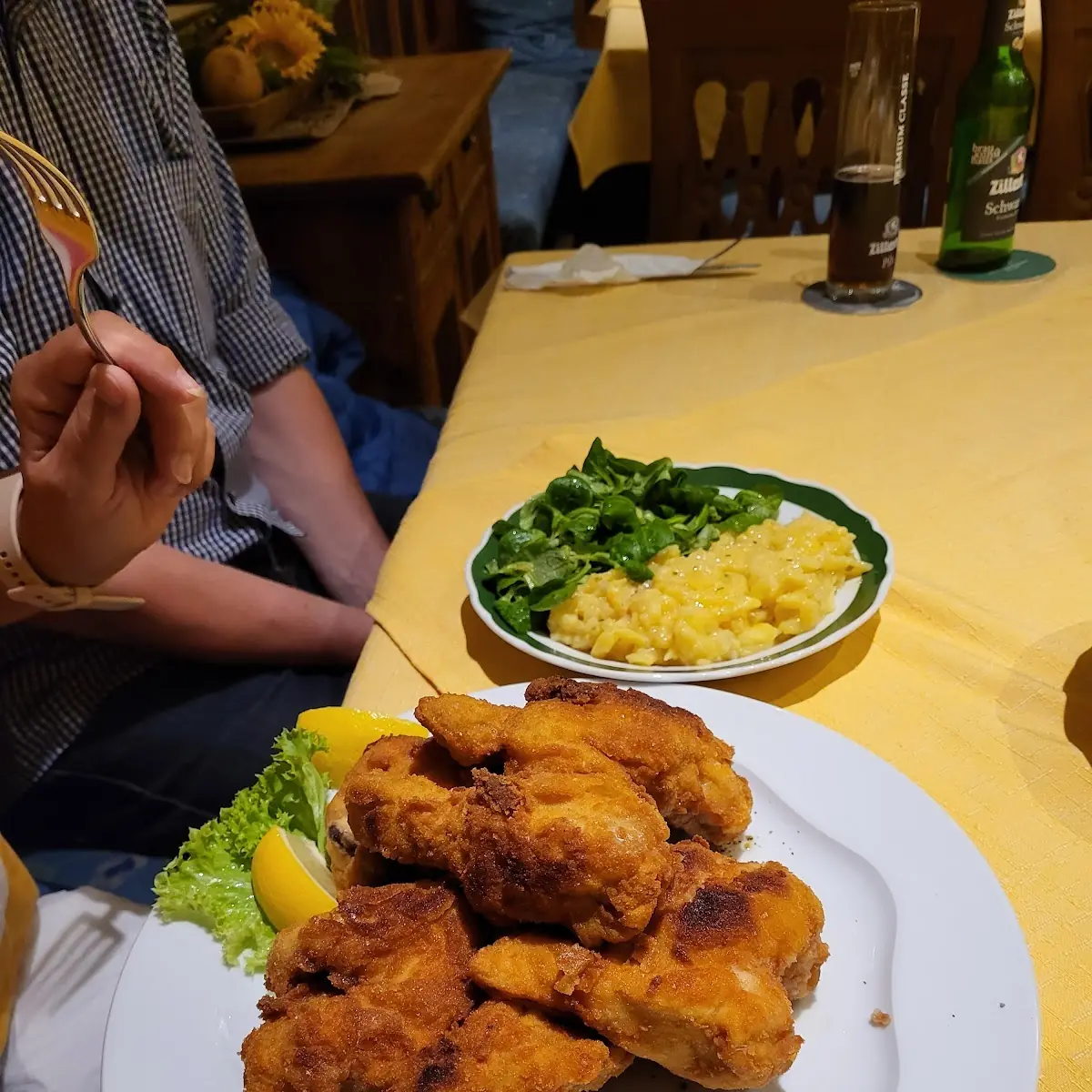 Backhendel Mit Kartoffel-vogerl-salat