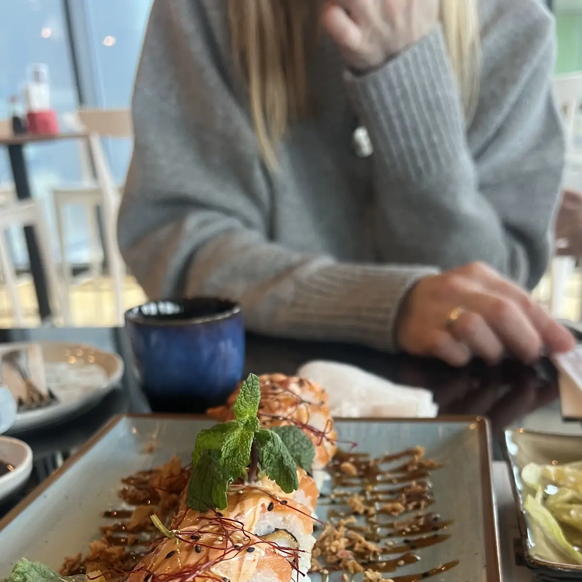 Aburi Sake Roll