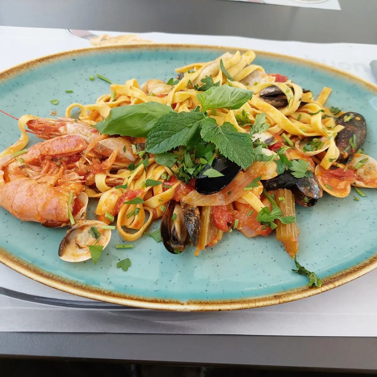 Tagliatelle Ai Frutti Di Mare