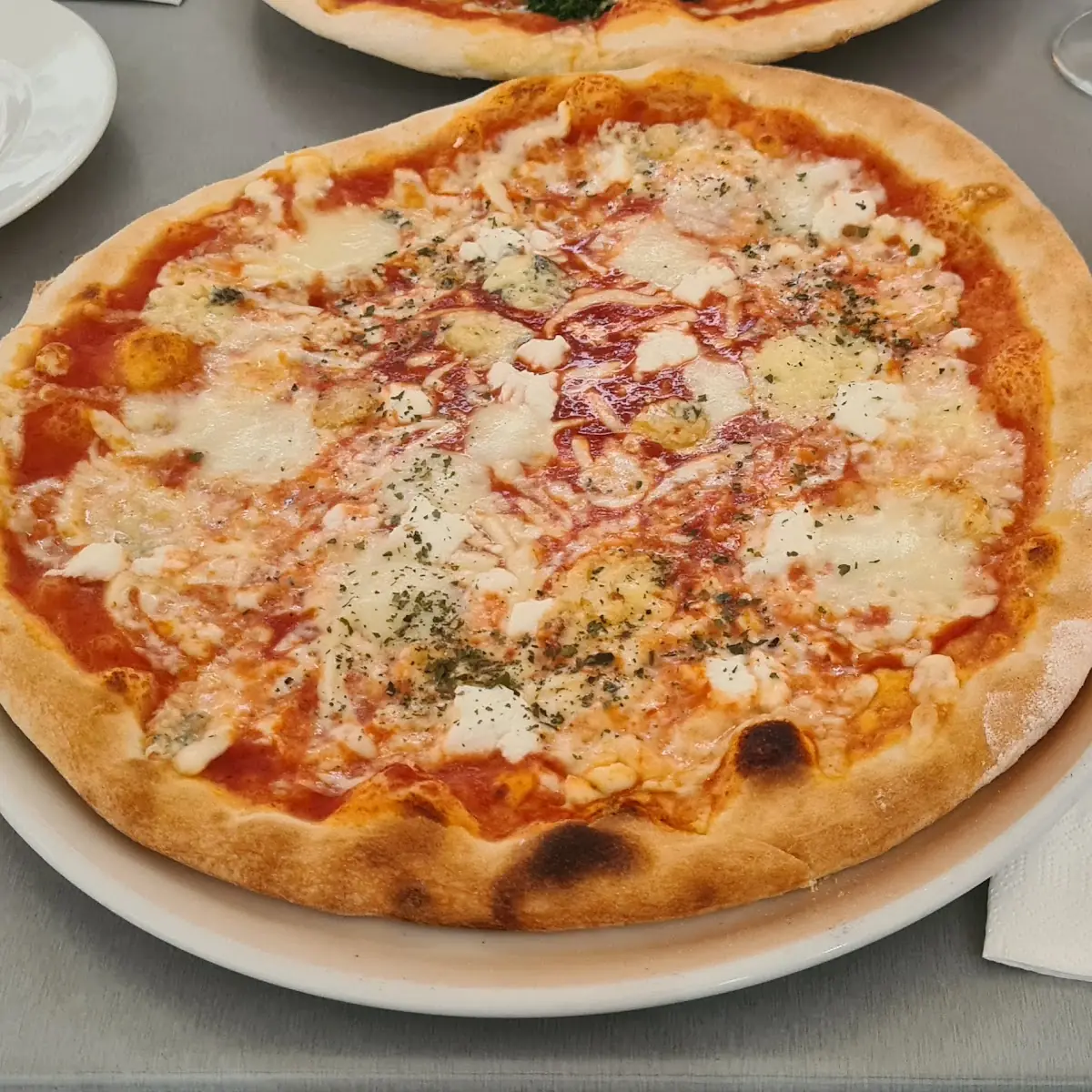 4 Käse Pizza