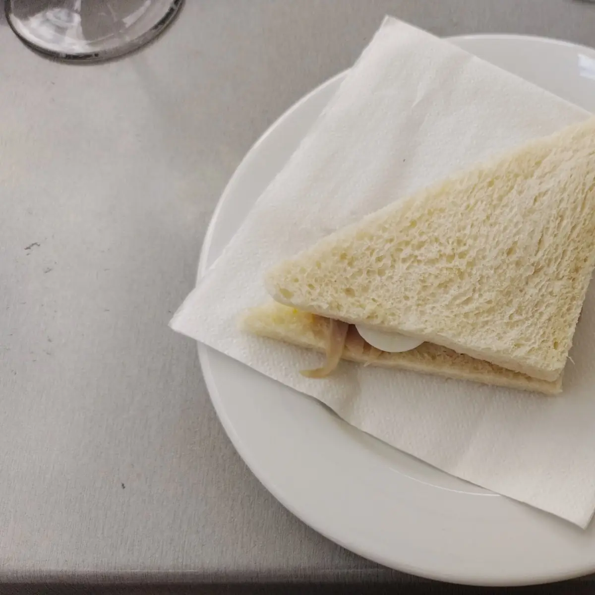 Tramezzini Tunfisch