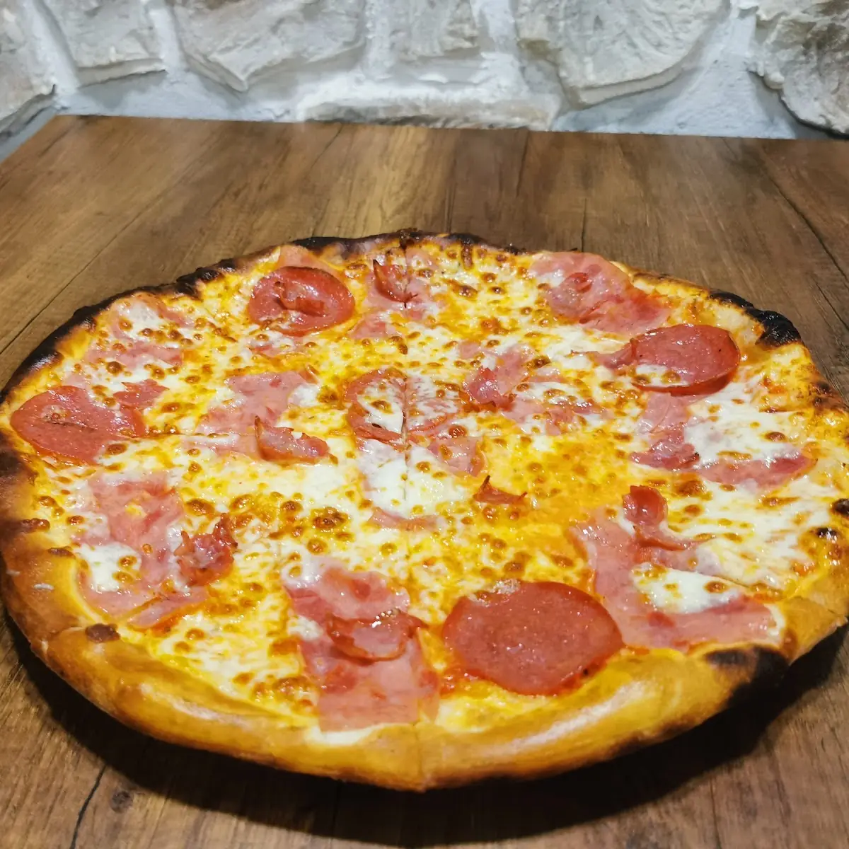Pizza Schinken
