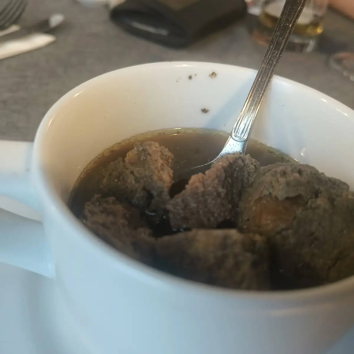Leberknödelsuppe