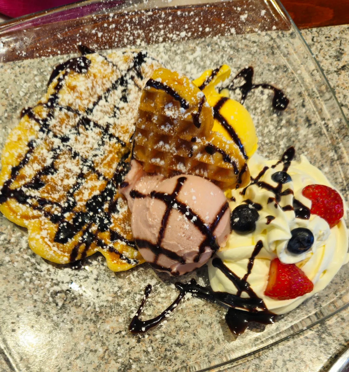 Waffel Mit Eis