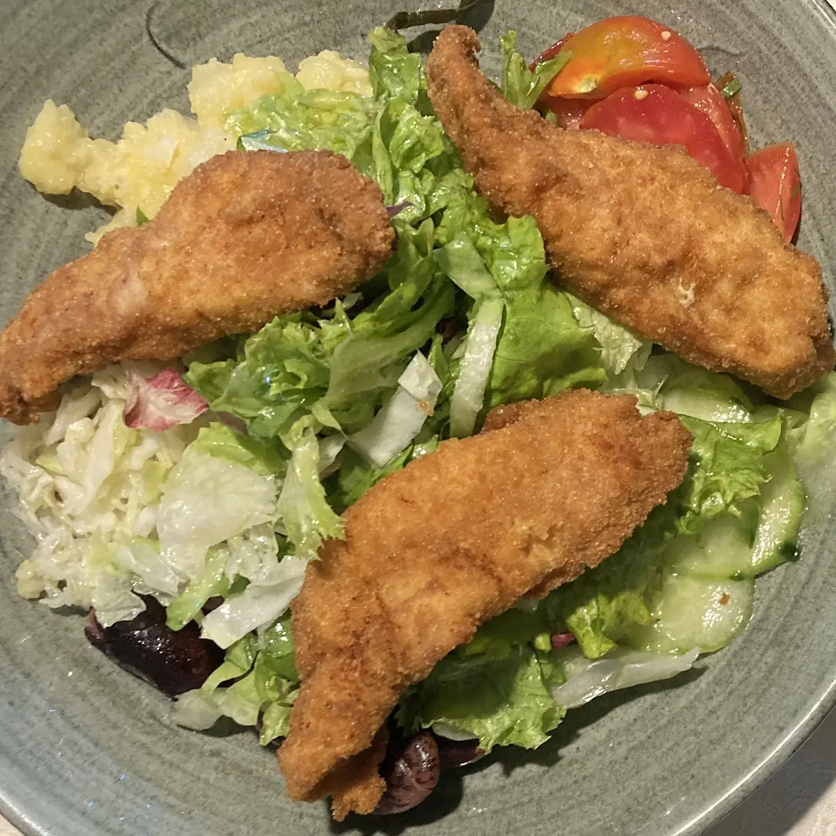 Backhendlsalat