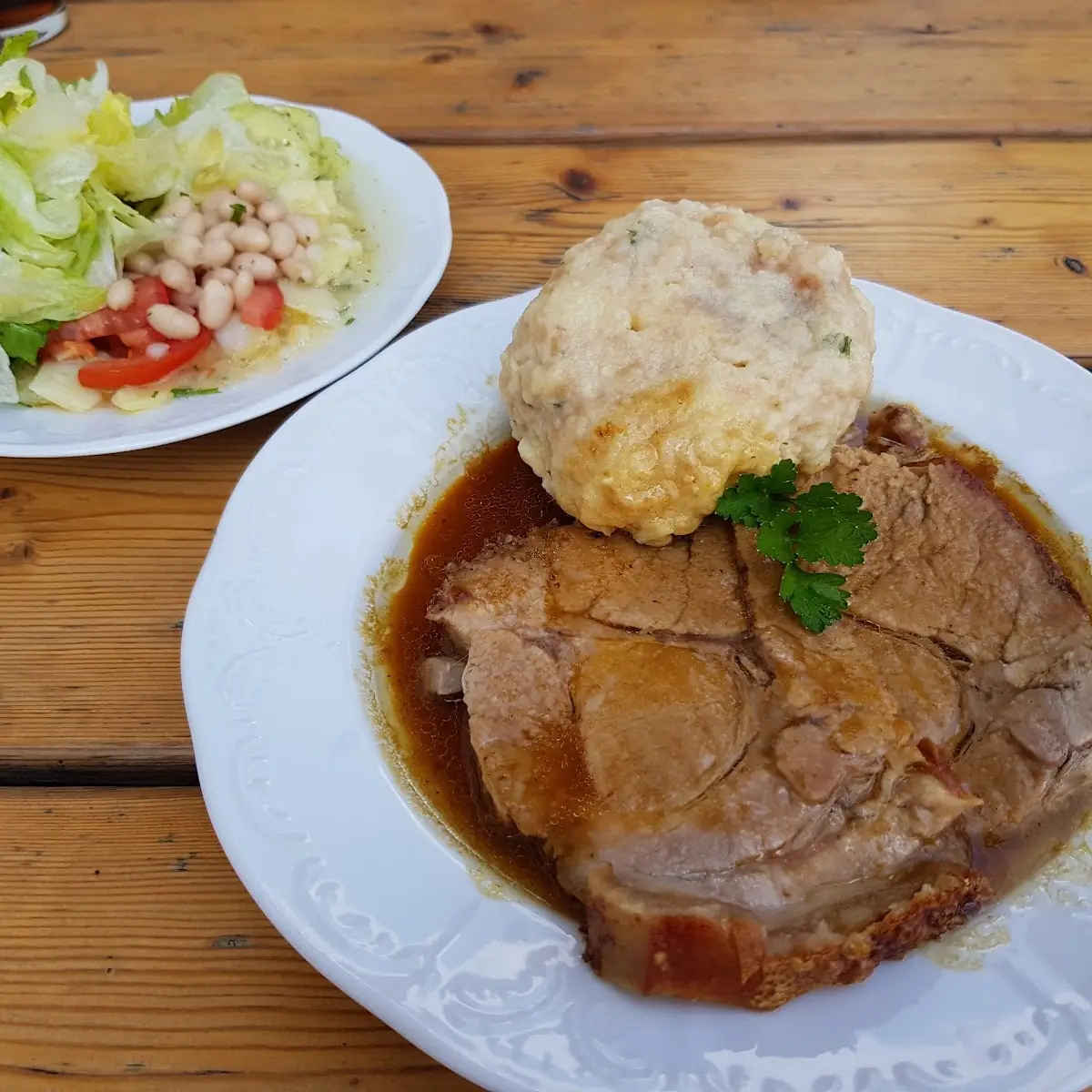 Schweinsbraten Mit Knödl