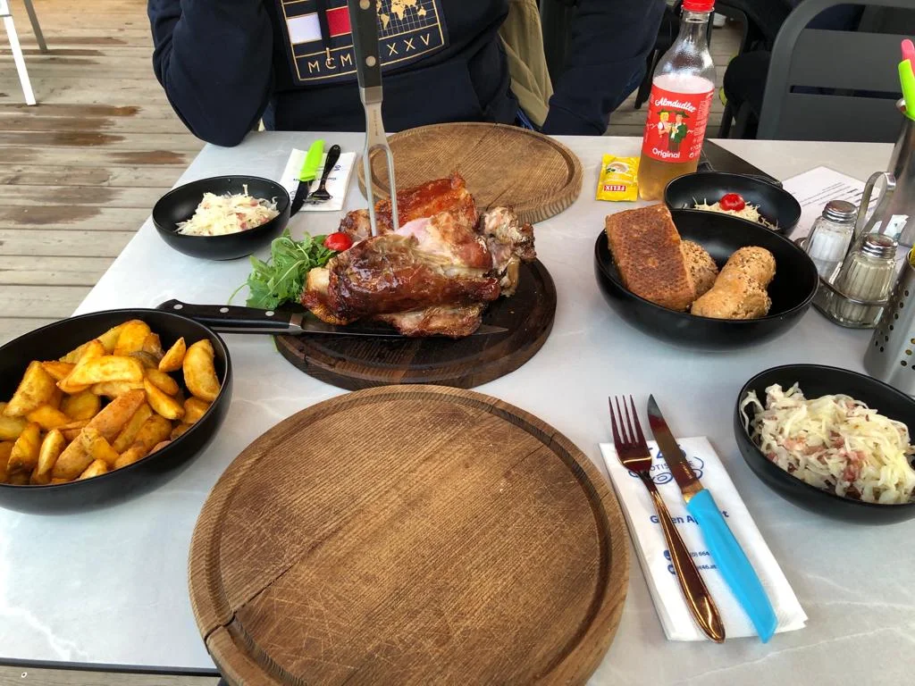 Schweinshaxe