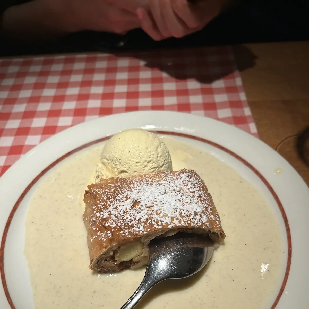 Apfelstrudel