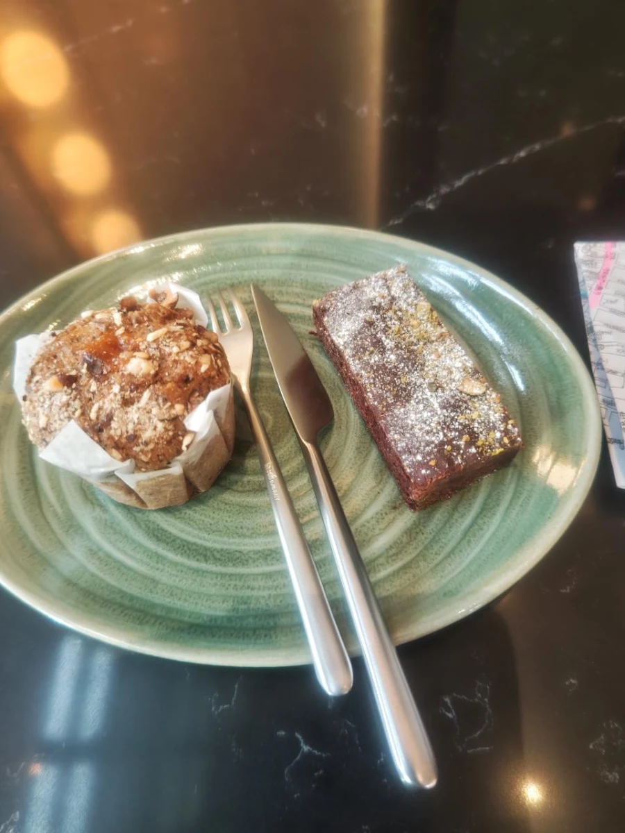 Sachertorte & Muffin
