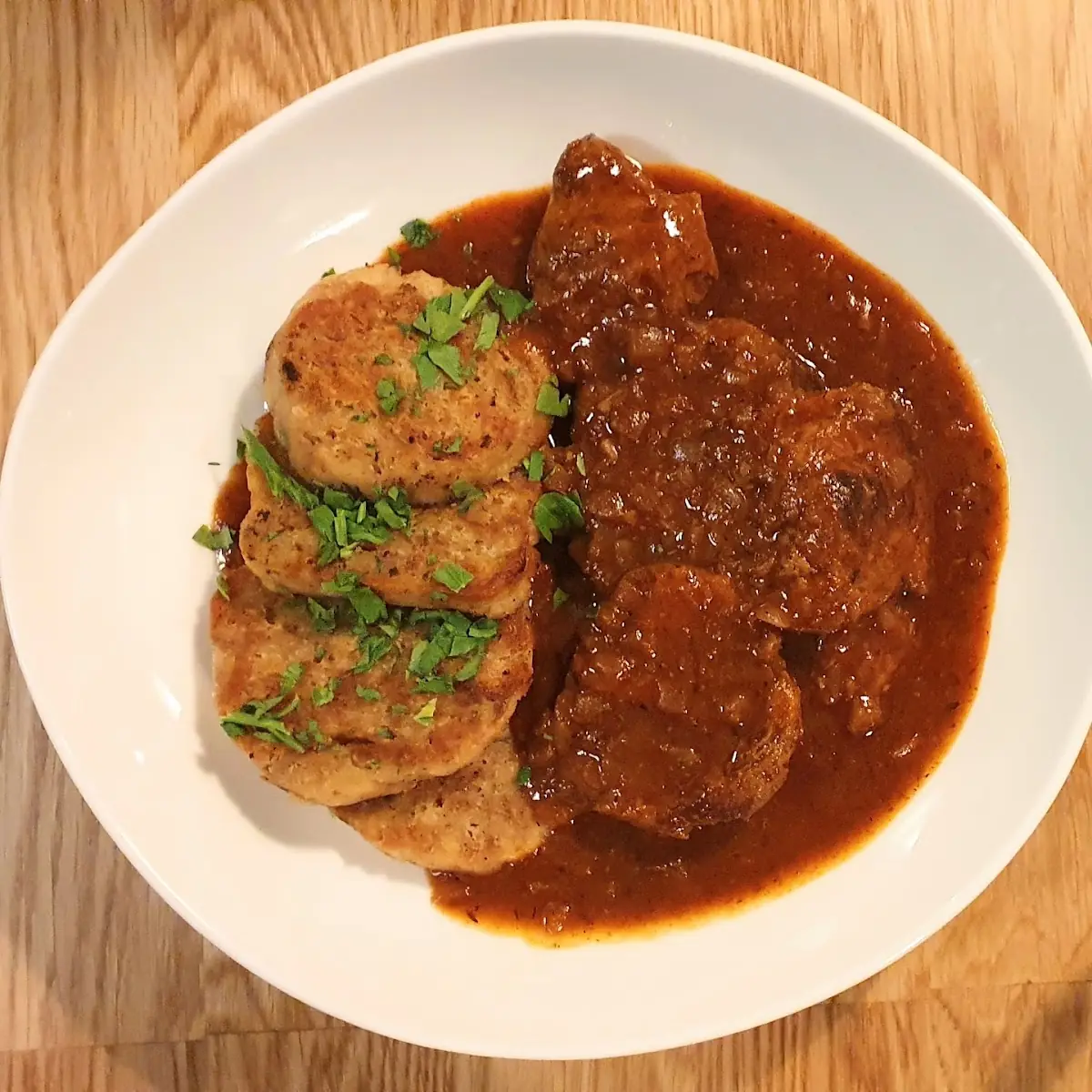 Wiener Saftgulasch Mit Serviettenknödel