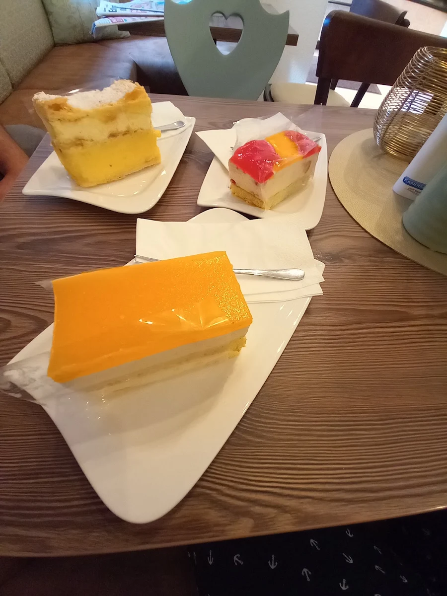 Dessertkuchen Mit Pfirsich