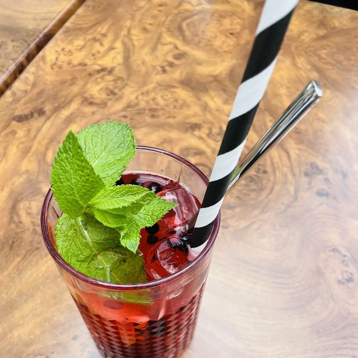 Hausgemachte Lemonade