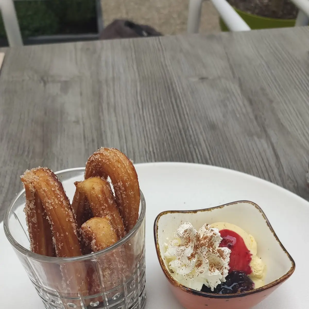 Churros & Ice