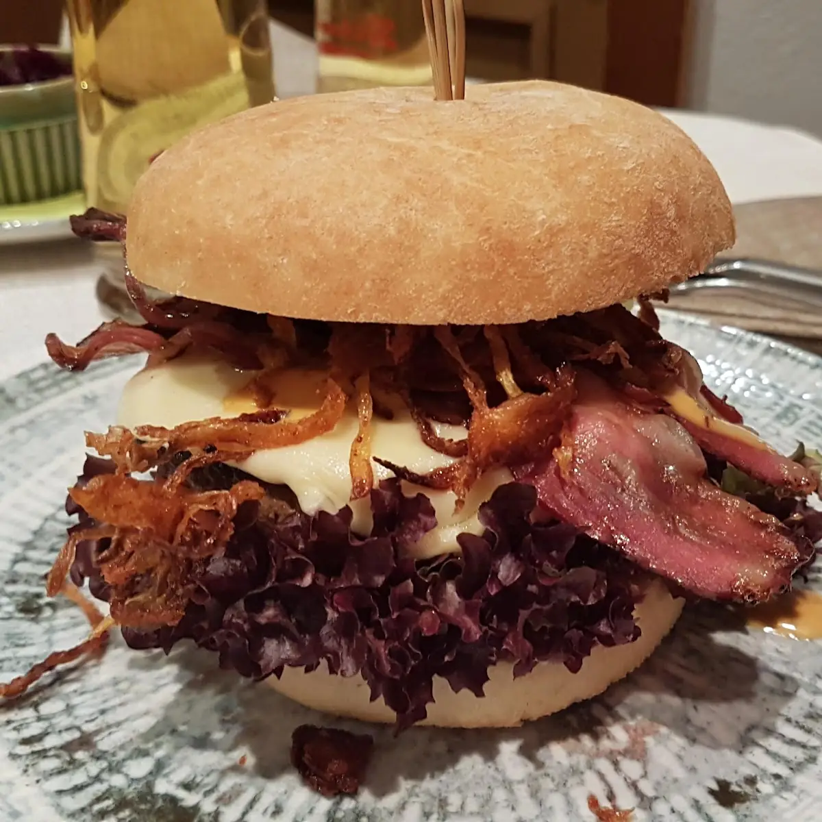 Pastrami Auf Gemischten Salat