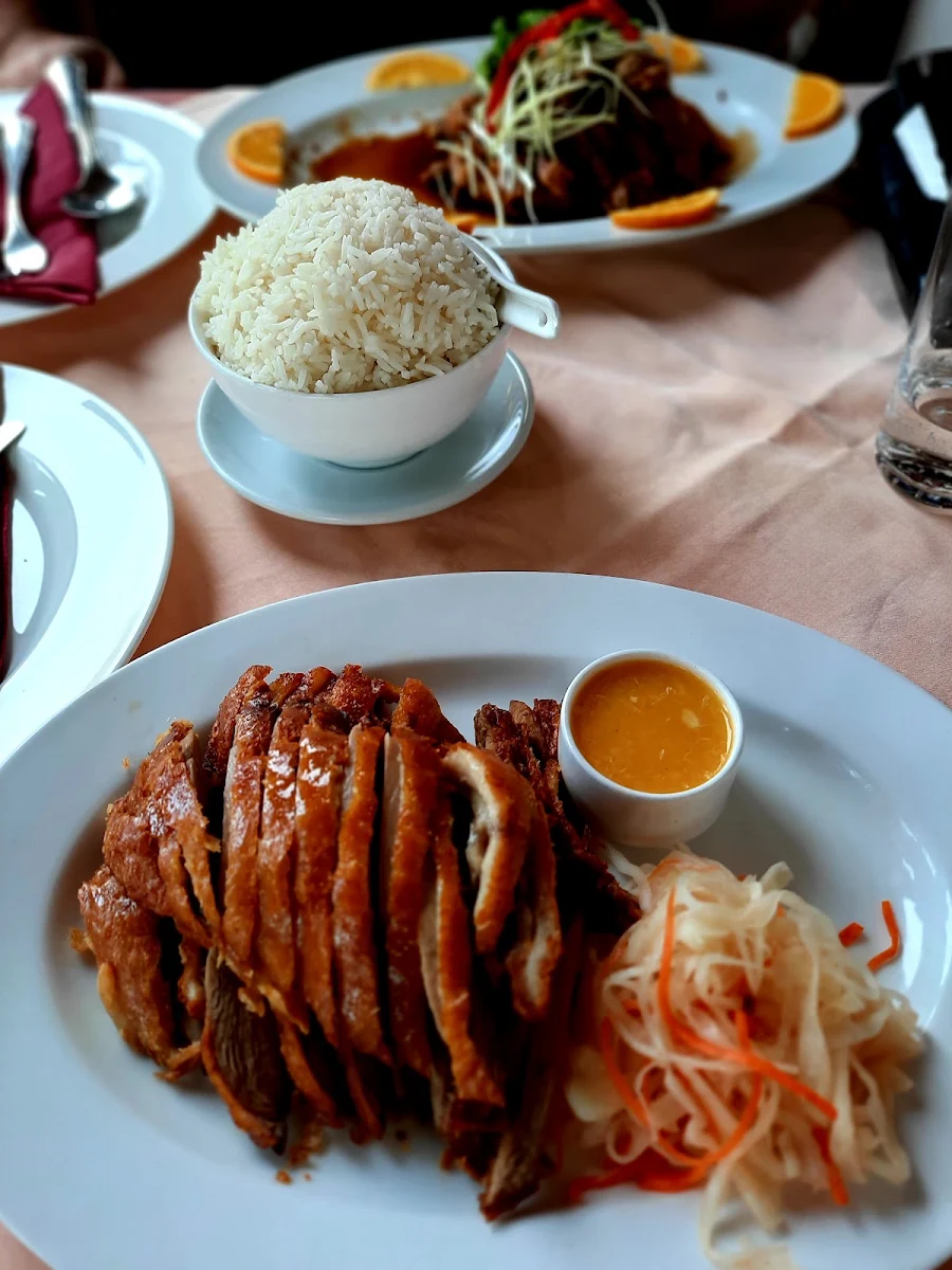 Crispy Fried Duck with Mandarin Sauce