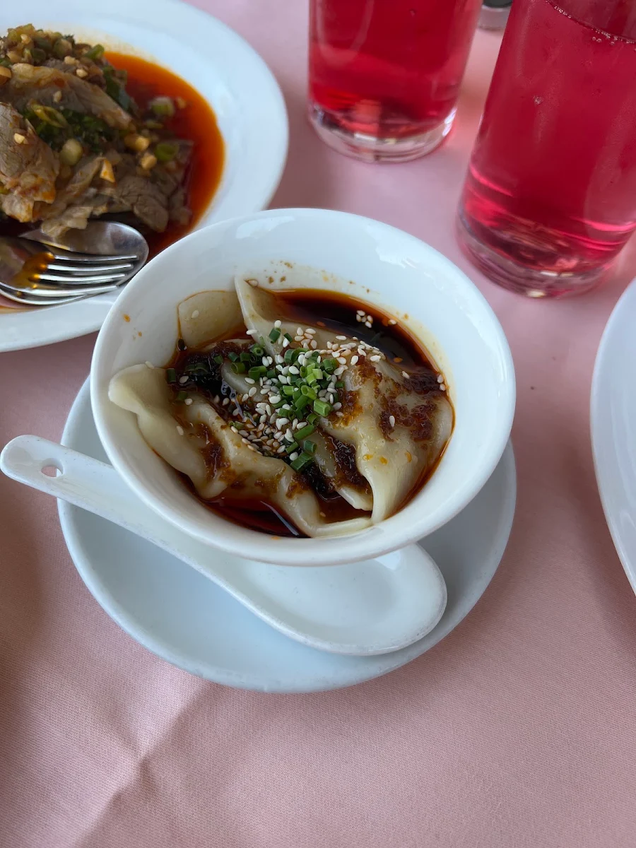 Jiaozi In Pikanter Sauce