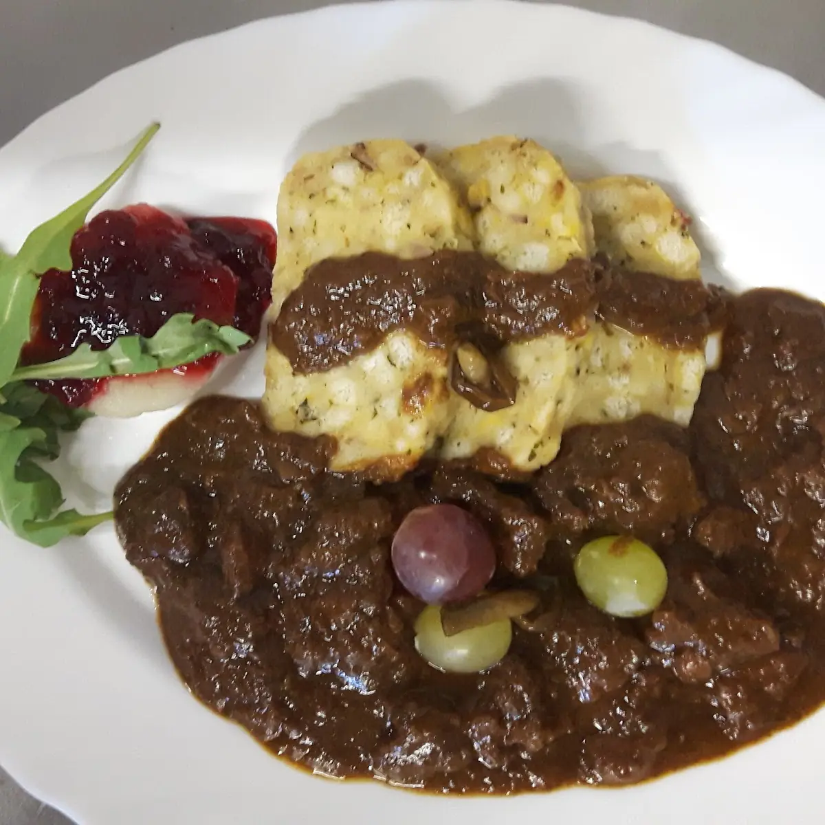 Hirschgulasch